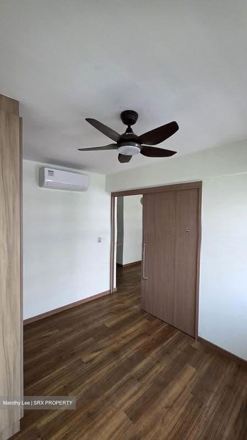 Blk 102B Eastcreek @ Canberra (Sembawang), HDB 2 Rooms #627377511